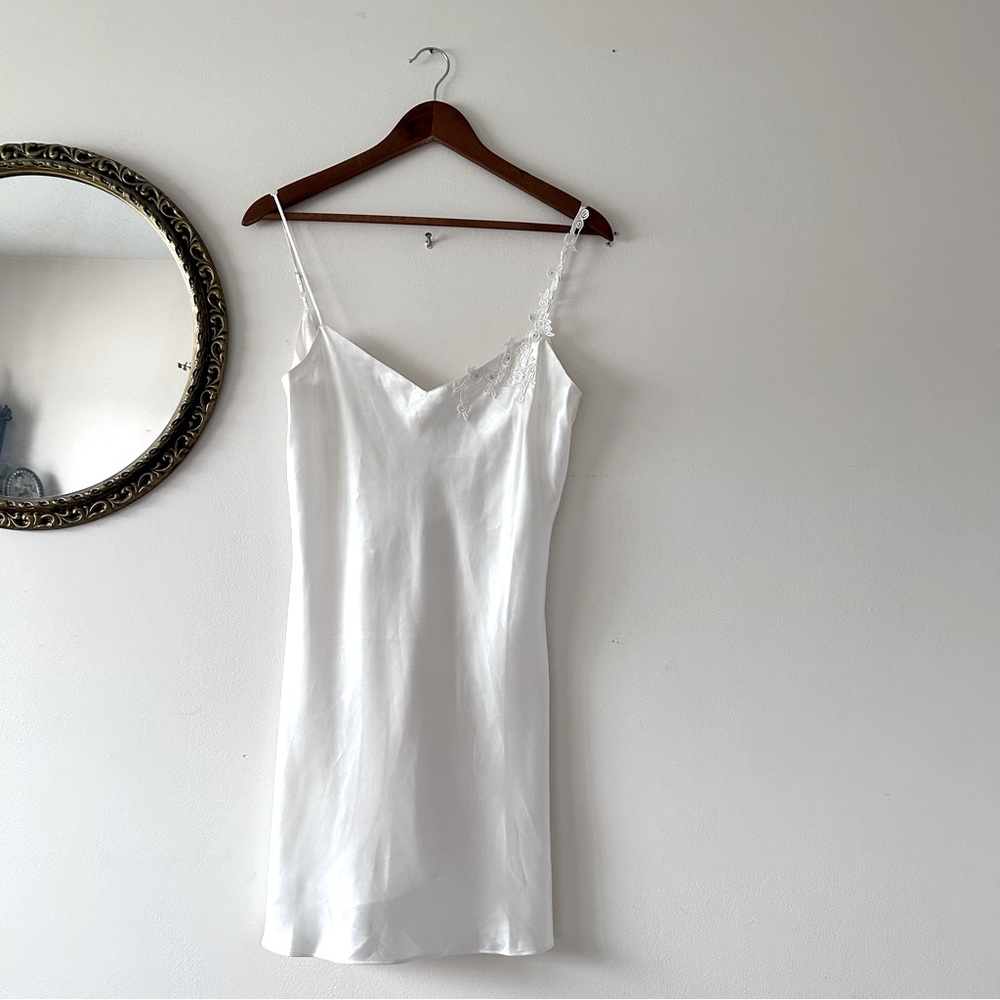 La SENZA | Cream Mini Slip Dress